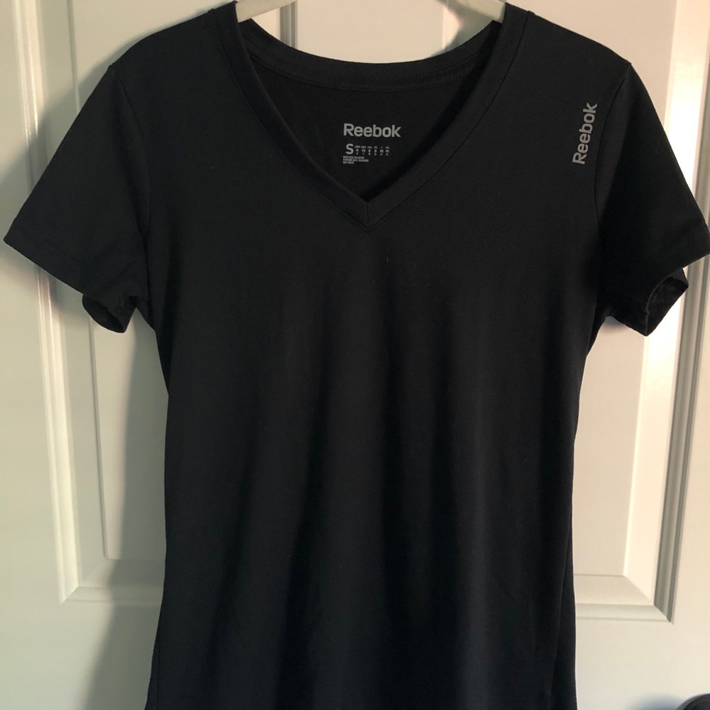 Plain black Reebok v neck